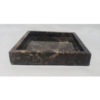 Handgemachtes Emperador Dark Marble Tablett 15 cm × 16", Perfekt Für Ihren Nachttisch, Badezimmer Oder Als Suishi Serviertablett von KandMStoneandGlass