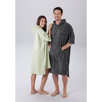 KangaROOS Badeponcho "Summer, ideal für Sauna, Spa & im Urlaub, Damen & Herren" 1 Stk. tlg., Surfponcho, mit Bauchtasche, 100% Baumwolle, Frottee KangaROOS Badeponcho "Summer, ideal für Sauna, Spa & im Urlaub, Damen & Herren" 1 Stk. tlg., Surfponcho, mit Bauchtasche, 100% Baumwolle, Frottee von Kangaroos