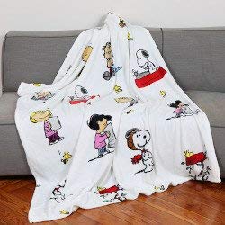 Snoopy Decke aus weichem Fleece Weiche und warme Mikrofaser, Weihnachten oder für eine Bequeme Entspannungscouch, TV-Plaid-Erdnüsse, 100% Polyester, weiß, Einheitsgröße von Kanguru la coperta con le maniche