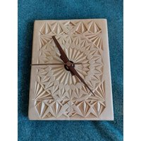 15cm Von 20cm Uhr von KanpekiCarvingCo
