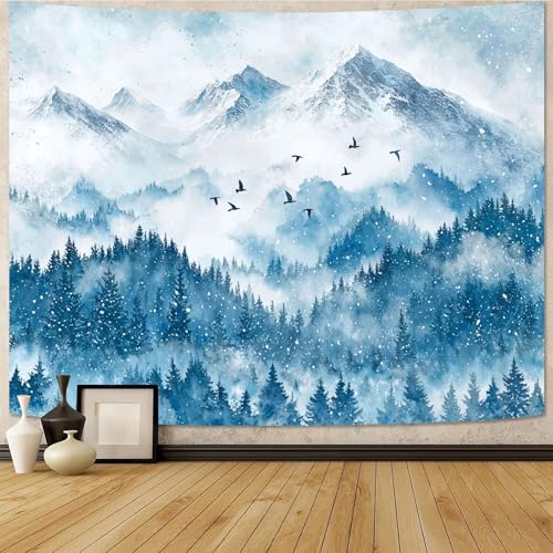 Kanuyee Wandteppich, Motiv: Winter, schneebedeckter Berg, Kiefernwald, Aquarell-Landschaft, Wandteppich, 203 x 152 cm Kanuyee Wandteppich, Motiv: Winter, schneebedeckter Berg, Kiefernwald, Aquarell-Landschaft, Wandteppich, 203 x 152 cm von Kanuyee