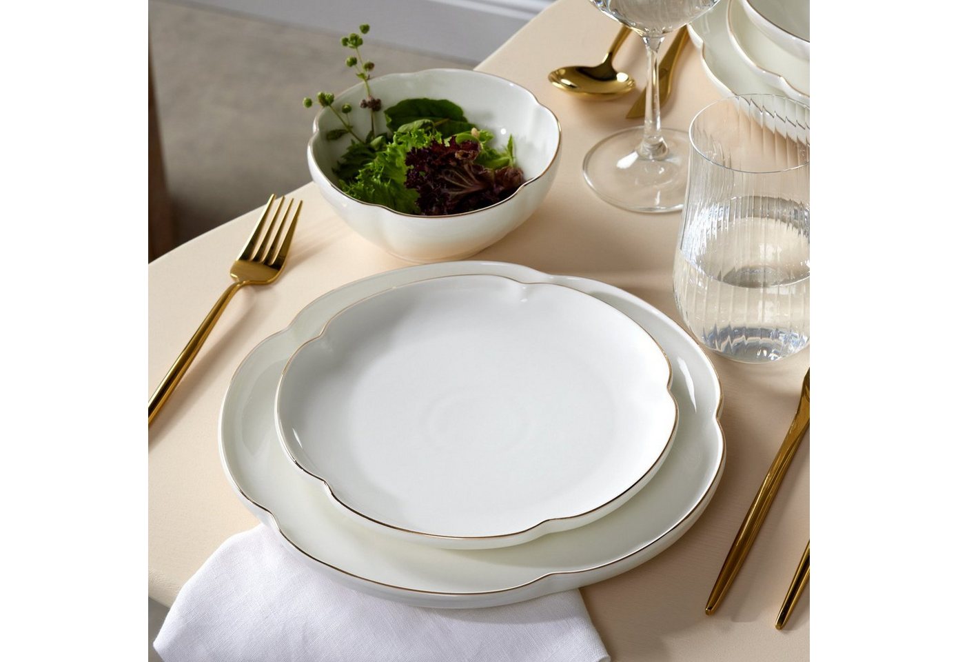 Karaca Geschirr-Set Flora Porzellan Geschirrset, 6 Personen, 24-teiliges Karaca Geschirr-Set Flora Porzellan Geschirrset, 6 Personen, 24-teiliges von Karaca