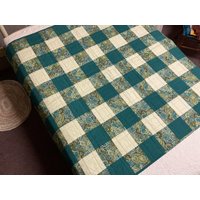 Handgemachter Patchwork Quilt Überwurf Gingham Muster von KariSchultzQuilts