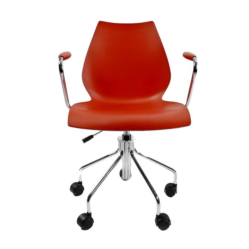 Kartell - Maui Bürostuhl mit Armlehnen - purpurrot/durchgefärbtes Polypropylen/BxHxT 58 x 85-93 x 52cm/Gestell Stahlrohr vechromt von Kartell