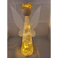 Saskia Blumenelfe Blumenfee Lichterengel Led Und Timer Saskia Blumenelfe Blumenfee Lichterengel Led Und Timer von Kartenpower