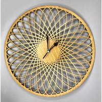 Uhr Inspiro Laser Geschnittene Holz Geometrieart Einweihungsgeschenk von KashmirStudioShop