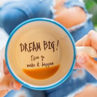 Dream Big Handgemachte Versteckte Botschaft Tasse Motivation Positive Inspiration von KateCeramicsUK