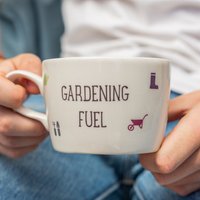 Gartenarbeit Kraftstoff Becher, Geschenk Für Gärtner von KateCeramicsUK