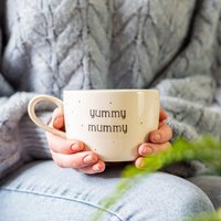 Yummy Mummy Handgemachte Spotty Tasse von KateCeramicsUK