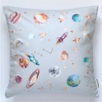 Mit Planeten Und Dem Weltraum Bedrucktes Kissen in Grau von KatieHipwellDesign