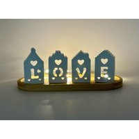 4 Mini-Lichthäuser "Love" Aus Raysin Auf Bambustablett Art. Nr. 093 von KatjasDekoideenShop