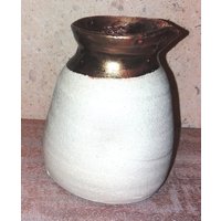 Gekniffener Griff Keramikkrugs; Klein Und Klein von KatsStoneware