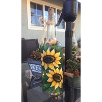 Beleuchtete Flasche. Herzstück. Geschenk Für Sie. Einweihungsgeschenk. Gastgeschenk. Terrasse Dekor. Led-Lichter. Küchentisch Akzent von KatyasKorner17