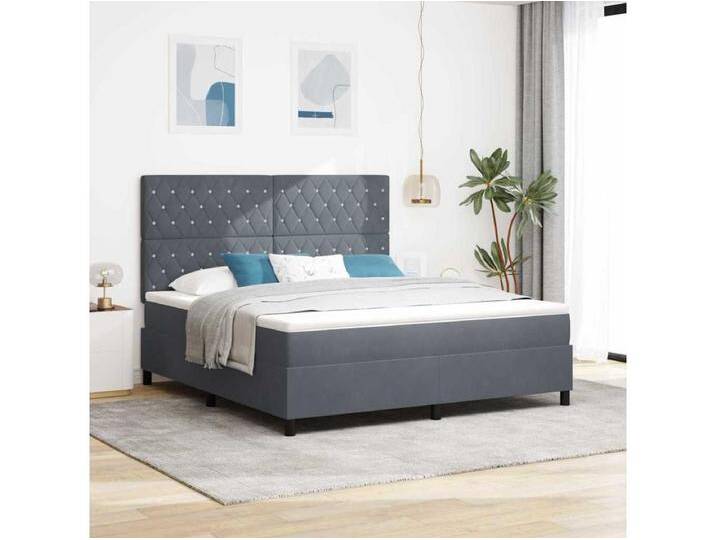 Boxspringbett mit Matratze Dunkelgrau 180 x 200 cm Samt Boxspringbett mit Matratze Dunkelgrau 180 x 200 cm Samt von Kauf-Unique Marketplace