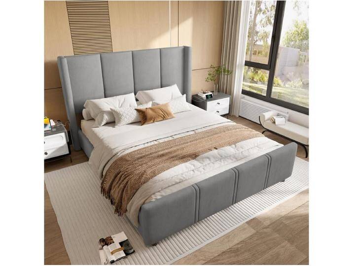 Doppelbett Polsterbett - 140 x 200 cm - hohes Kopf- und Fußteil - mit USB - Rahmen aus Eisen und Holz - Samt - grau Doppelbett Polsterbett - 140 x 200 cm - hohes Kopf- und Fußteil - mit USB - Rahmen aus Eisen und Holz - Samt - grau von Kauf-Unique Marketplace