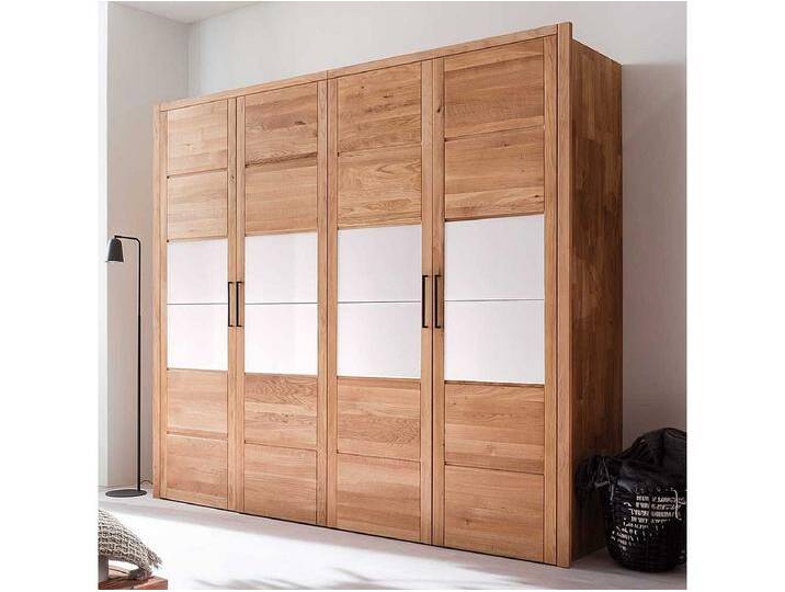 Holzkleiderschrank massiv aus Wildeiche und Glas 4 Dreht�ren Holzkleiderschrank massiv aus Wildeiche und Glas 4 Dreht�ren von Kauf-Unique Marketplace