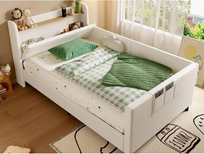Kinderbett 90x200 cm - mit 3 Stauraumtaschen - mit Sicherheitsbarrieren - mit Kopfstütze in Kastenform - PU + MDF + Sperrholz - weiß (ohne Matratze) von Kauf-Unique Marketplace
