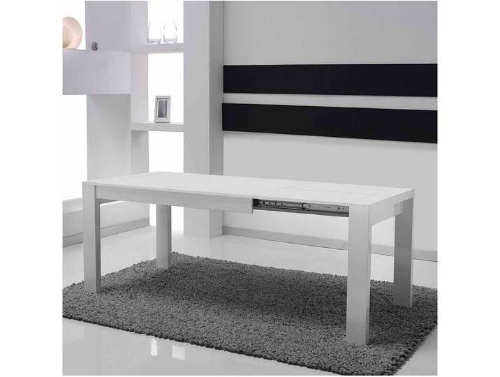 Moderner Esstisch in Weiß ausziehbar Moderner Esstisch in Weiß ausziehbar von Kauf-Unique Marketplace