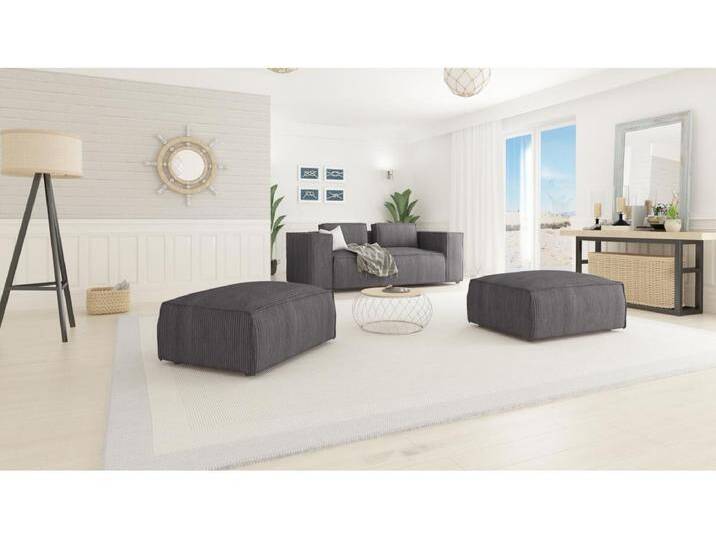 Moderner Fußhocker Vera aus Cord mit weichem Sitz Moderner Fußhocker Vera aus Cord mit weichem Sitz von Kauf-Unique Marketplace