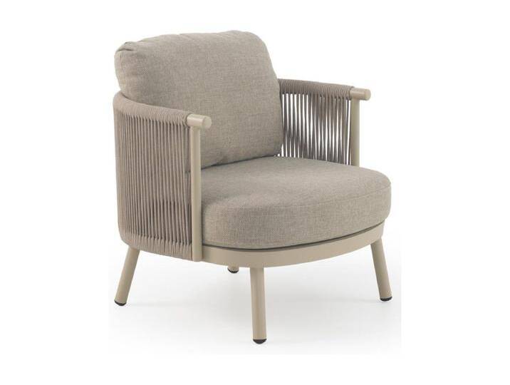 Sessel aus Aluminium mit sandfarbenem Seil geflochten Sessel aus Aluminium mit sandfarbenem Seil geflochten von Kauf-Unique Marketplace