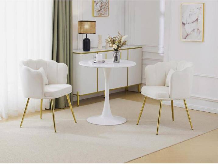 Set aus 2 Samtstühlen – mit blütenblattförmiger Rückenlehne – goldene Metallbeine – Beige Set aus 2 Samtstühlen – mit blütenblattförmiger Rückenlehne – goldene Metallbeine – Beige von Kauf-Unique Marketplace
