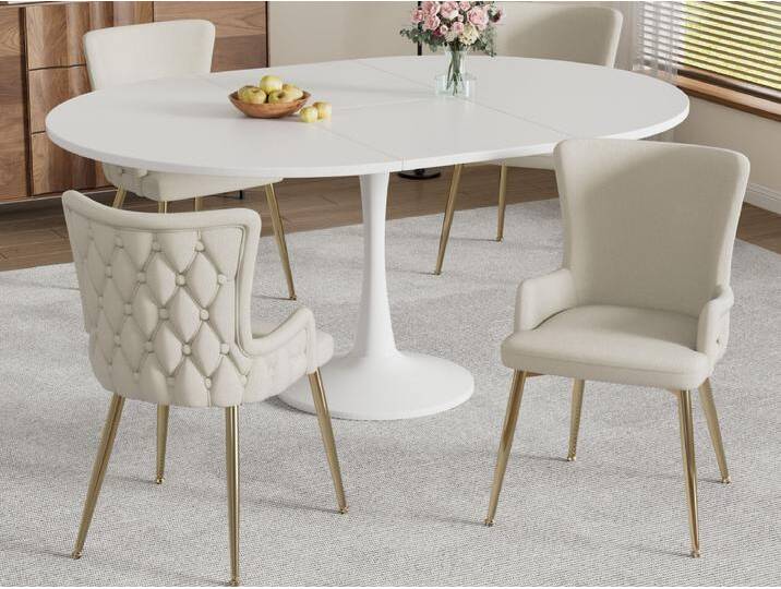 Set aus 4 Samtstühlen – goldene Metallbeine – Beige von Kauf-Unique Marketplace