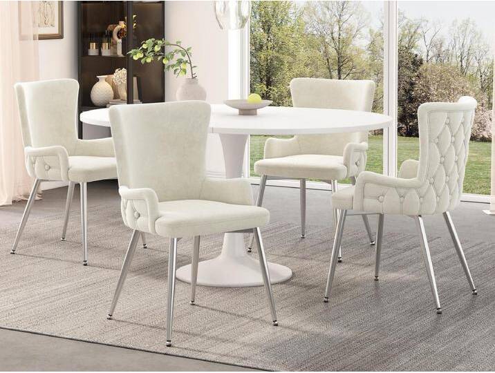 Set aus 4 Samtstühlen – silberne Metallbeine – Beige Set aus 4 Samtstühlen – silberne Metallbeine – Beige von Kauf-Unique Marketplace