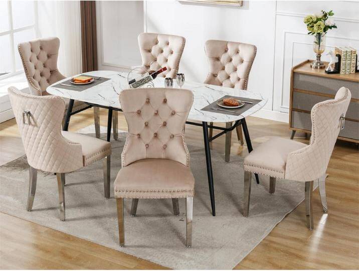 Set aus 6 Samtstühlen mit Metallbeinen – Beige Set aus 6 Samtstühlen mit Metallbeinen – Beige von Kauf-Unique Marketplace