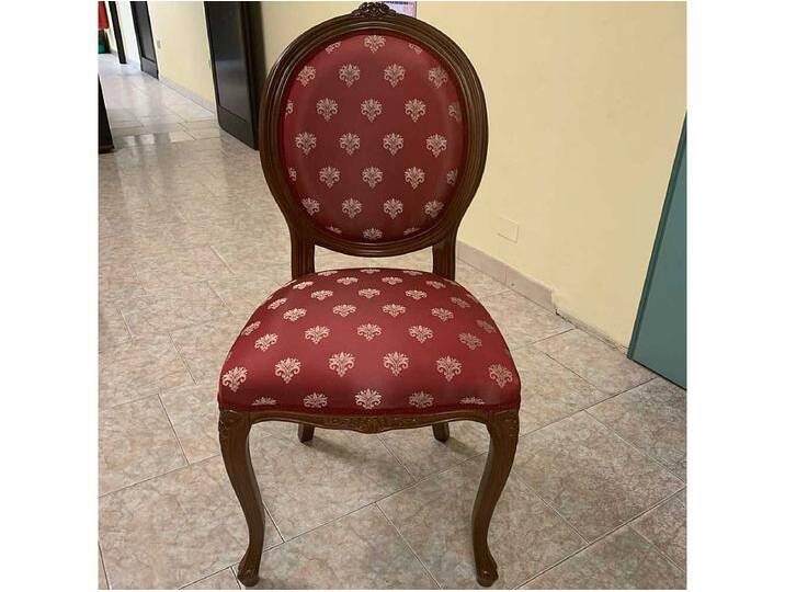 Stuhl in Rot Goldfarben gemustert Barock Design von Kauf-Unique Marketplace