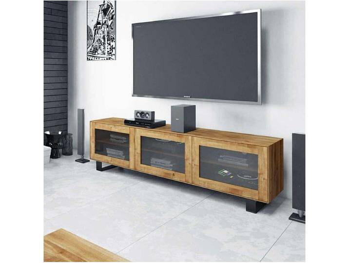 TV Lowboard mit Glastüren Wildeiche Massivholz TV Lowboard mit Glastüren Wildeiche Massivholz von Kauf-Unique Marketplace