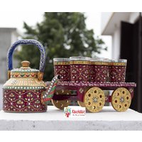 Handbemaltes Teewagen Set -" Aafreen" Stahlkessel, 6 Gläser, - Küchenakzent, Wohndezent, Weihnachtsgeschenk, Maroon & Gold von Kaushalamcreations