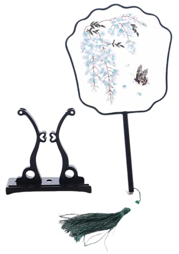 Kawaii-Story F-018 Traditional bestickter chinesischer Stoff Handfächer Holzgriff Quaste, Dekoration Fächer Ständer, Hanfu-Accessoire Wisteria Blumen Schmetterling Kawaii-Story F-018 Traditional bestickter chinesischer Stoff Handfächer Holzgriff Quaste, Dekoration Fächer Ständer, Hanfu-Accessoire Wisteria Blumen Schmetterling von Kawaii-Story
