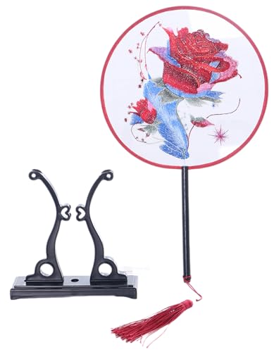 Kawaii-Story F-043 Traditional rund bestickter chinesischer Stoff Handfächer Holzgriff Quaste, Dekoration Fächer Ständer, Hanfu-Accessoire Rose rot von Kawaii-Story