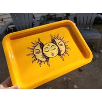 Gelbes Glitter Sonne Und Mond Tablett von KayleighsKreation