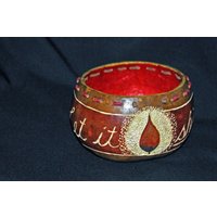 Handgefertigte Kürbisschale Inspirierende Flammen, "Let It Shine" von KaysOffHerGourd