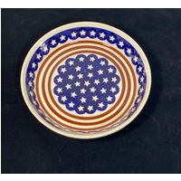 Boleslawiec Bunzlauer Keramik Stars & Stripes Pie Teller 24, 5 cm von KaysVintageKitchen