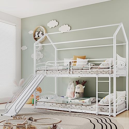 KecDuey Metallrahmen Kinderbett 90 x 200cm,Etagenbett mit Treppe mit rechtwinkliger Leiter, Hausbett mit Rutsche,Jugendbett mit Fallschutz und Gitter, Weiß von KecDuey