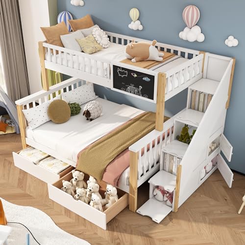 Kehun Kinderbett Etagenbett 90×200 & 140×200 mit Treppe, Hochbett Doppelbett mit Tafel und Stauraum Schubladen für 3 Kinder, Holzbett mit Rausfallschutz und Lattenrost, Natur & Weiß, Ohne Matratze von Kehun