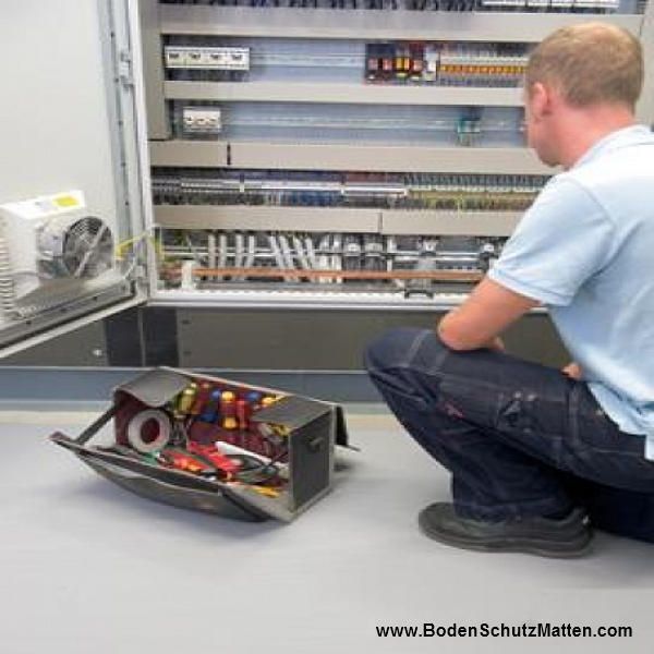 Isoliermatte EN61111 bis 50.000V 100cm Breite bis 10m Länge Isoliermatte EN61111 bis 50.000V 100cm Breite bis 10m Länge von Keine Angabe