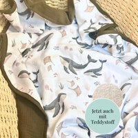 Personalisierte Musselin Babydecke Wale, Unterwasserwelt - Handgemachte Kuscheldecke Mit Namen Geschenk Geburt & Taufe Teddy, Baumwolle Personalisierte Musselin Babydecke Wale, Unterwasserwelt - Handgemachte Kuscheldecke Mit Namen Geschenk Geburt & Taufe Teddy, Baumwolle von Kejki