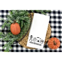 Halloween Mehlsack Handtuch - Herbst Küchentuch - Geschirrtuch - Küchendeko - Herbstdeko - Home Dekor - Kürbisse - Squadghouls von KellieHCrafts