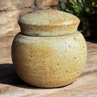 15 Cu/In Andenken - Kleine Andenken-Urne Ungefähre Abmessungen 3, 5 "x 3, 75" Fassungsvermögen Kubikzoll Spezielle Kleine Urne Mbv-15Cu-3 von KentHarrisPottery