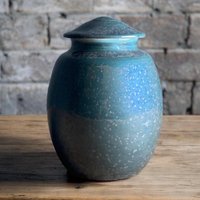 Gedenkurne Mit Einer Kapazität Von 130 Cu/in - Handgemachte Keramik-Ton-Urne Kubikzoll Größe 21 cm Hoch X 15, 2 Breit Einzigartige Urne Dct-130Cu-1 von KentHarrisPottery