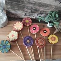 Blume Blüte Keramik Stecker Garten Balkon Blumentopf Blumenkasten Gartenbeet Blumenbeet Gartendeko Einzigartig Mohnblume Sonnenblume von KeramikArtAnnett