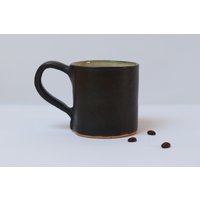 Handgemachte Keramik Tasse, Kaffeetasse, Matt-Schwarzer Steinzeug Becher von KeramikArtNatali