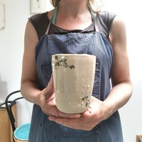 Keramik Becher Und Geschirr Mit Vergissmeinnicht Keramik Becher Und Geschirr Mit Vergissmeinnicht von Keramikseele