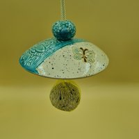 Meisenknödelhalter Schmetterling - Frostfest von Keramikstuebchen