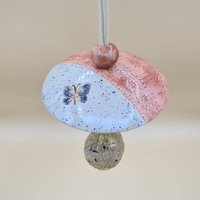 Meisenknödelhalter Schmetterling - Frostfest von Keramikstuebchen