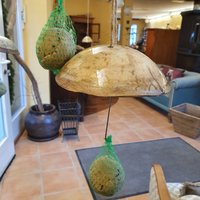 Knödelhalter, Futterstelle, Vogelfutterhalter, Frostsicher, D= 17 cm X 4 | H, Unikat, Geschenk, Winter, Baumhänger, Dekoration Garten von Keramikunikate