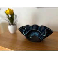 Handgemachte Keramikschale - Obstschale Aus Steinzeug Unikat Geeignet Auch Für Snacks Oder Als Deko Geschenkidee Handgemachte Keramikschale - Obstschale Aus Steinzeug Unikat Geeignet Auch Für Snacks Oder Als Deko Geschenkidee von KeramikvonChristian